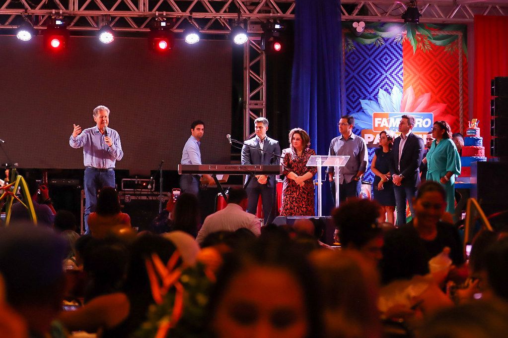 Em Parintins, Arthur Neto destaca compromisso com a população