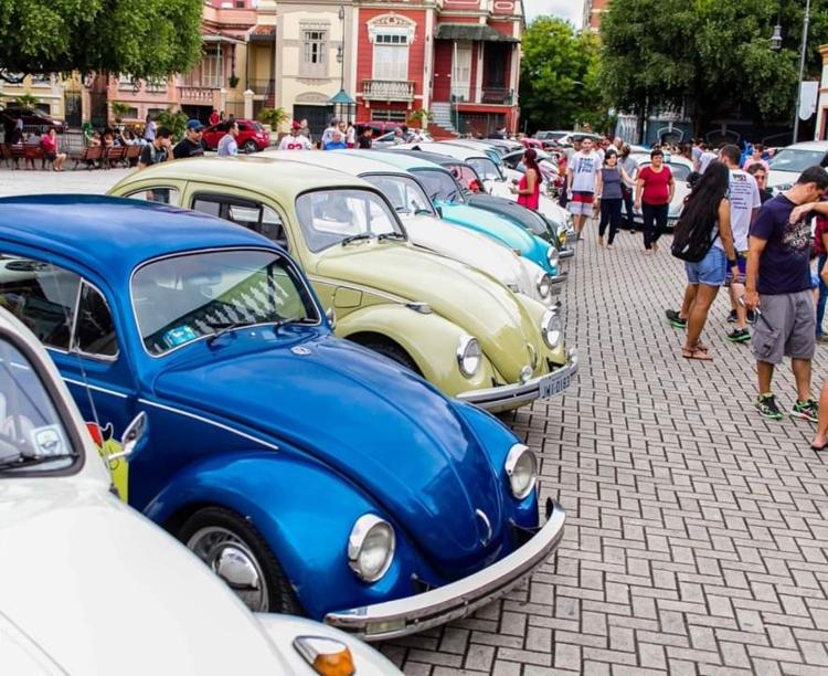 Dia Mundial do Fusca é comemorado em Manaus com exposição de veículos