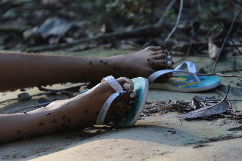 Mulher é morta com tiro na nuca na AM 010