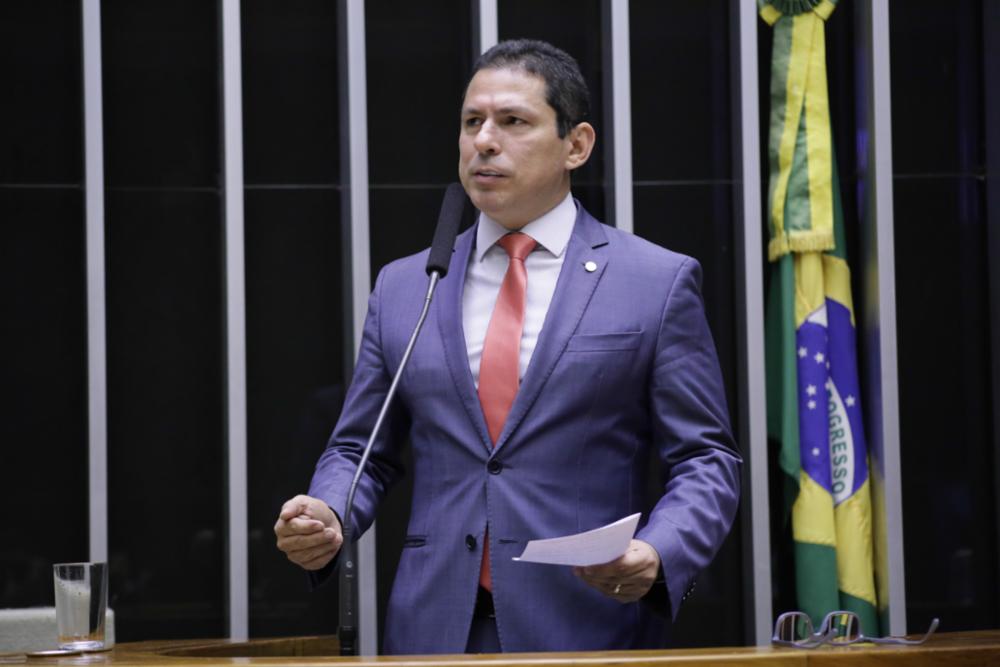 Ramos alerta para medida que prejudica a ZFM e os polos de aparelhos celulares