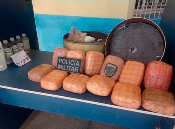 PM apreende 12 quilos de pasta-base de cocaína em botija de gás