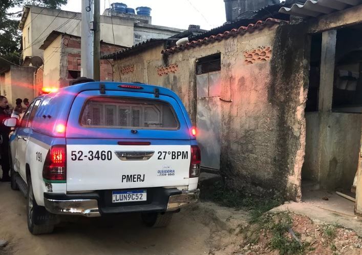 Família é resgatada após passar 17 anos em cárcere privado