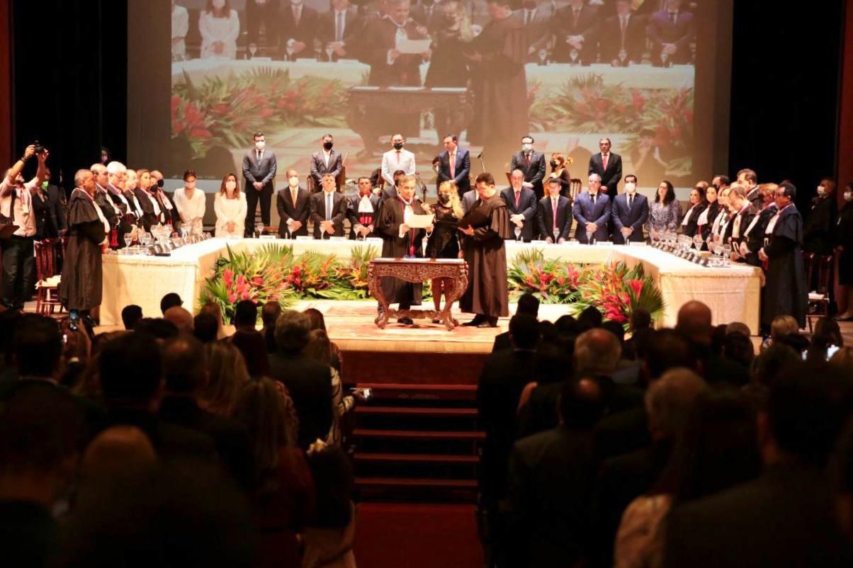 Omar defende fortalecimento da Justiça no AM contra ataques antidemocráticos