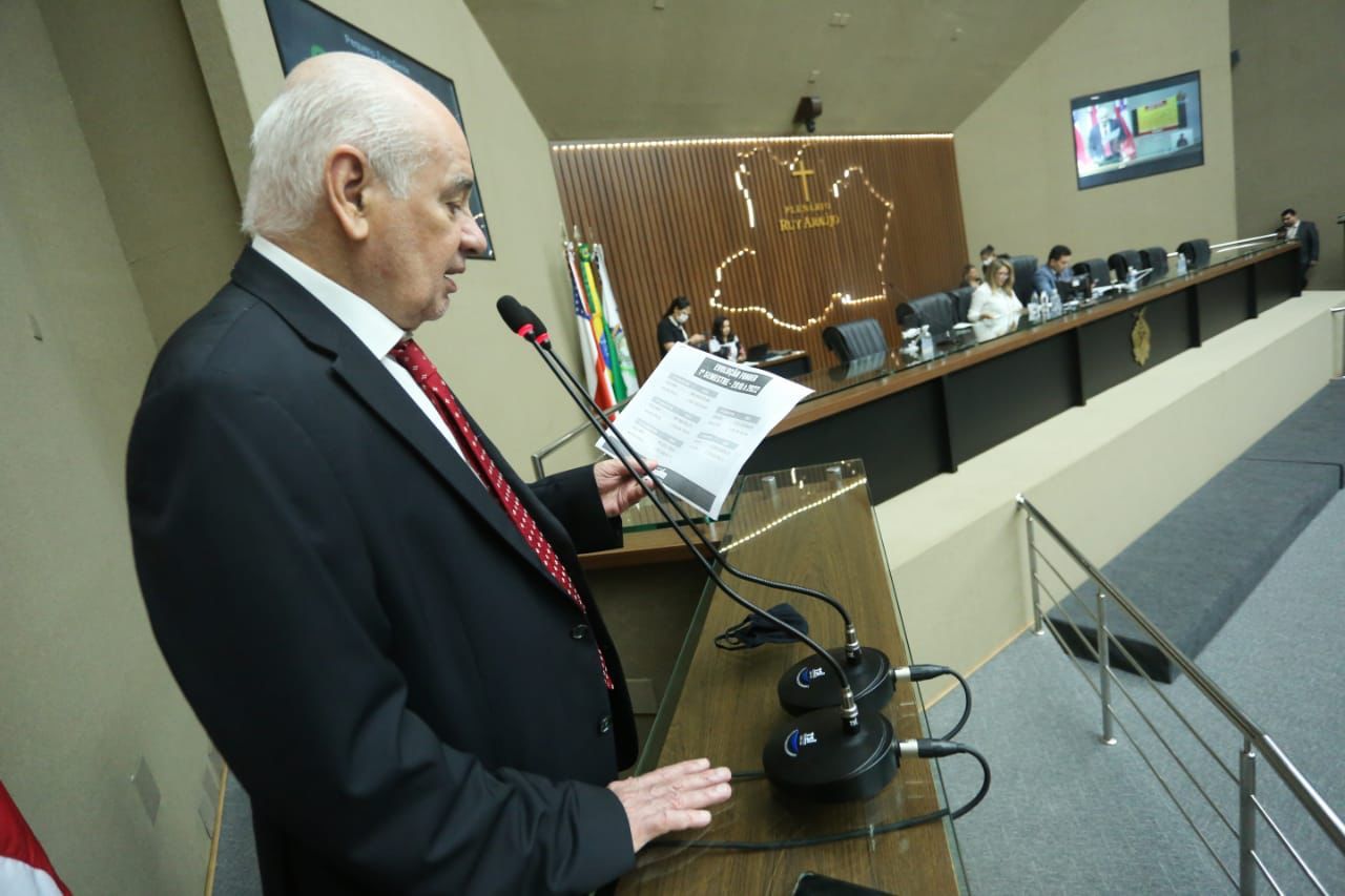 Municípios do AM acumularam R$ 1,7 bi de Fundeb até junho