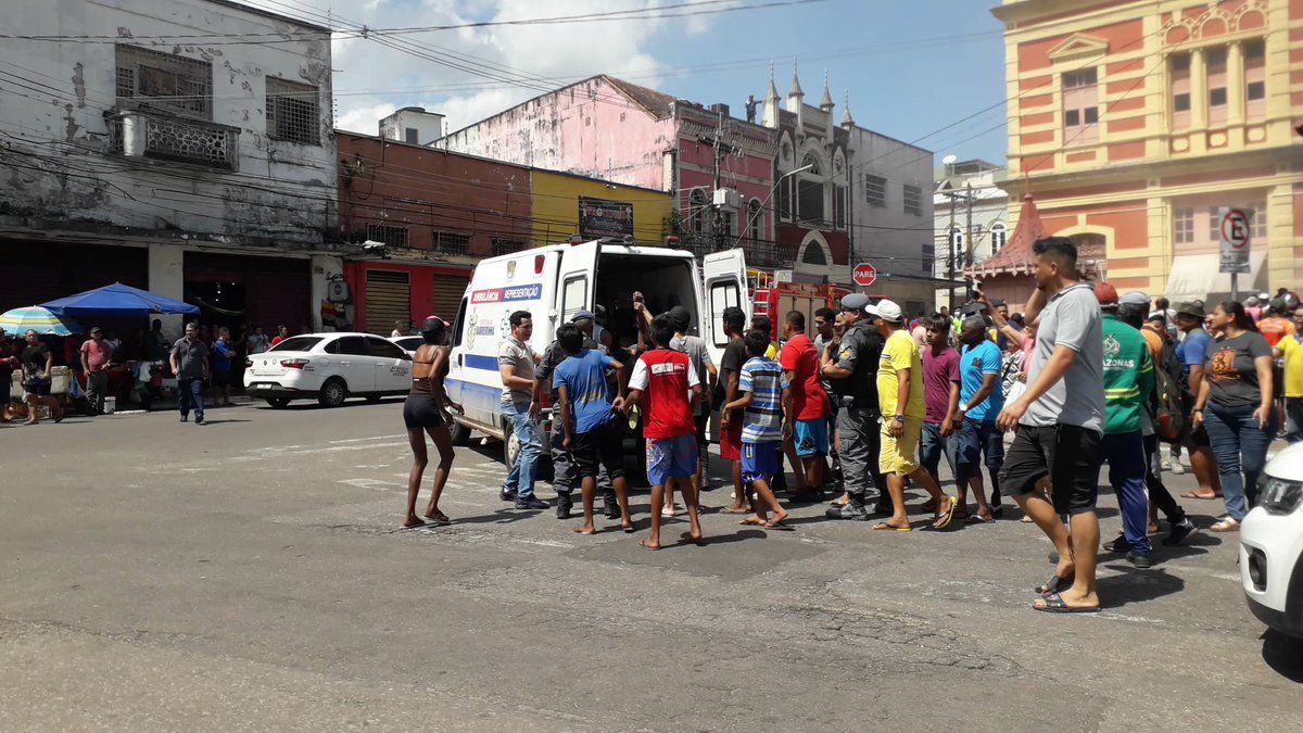 Vítima do incêndio no Mercado Adolpho Lisboa morre no hospital