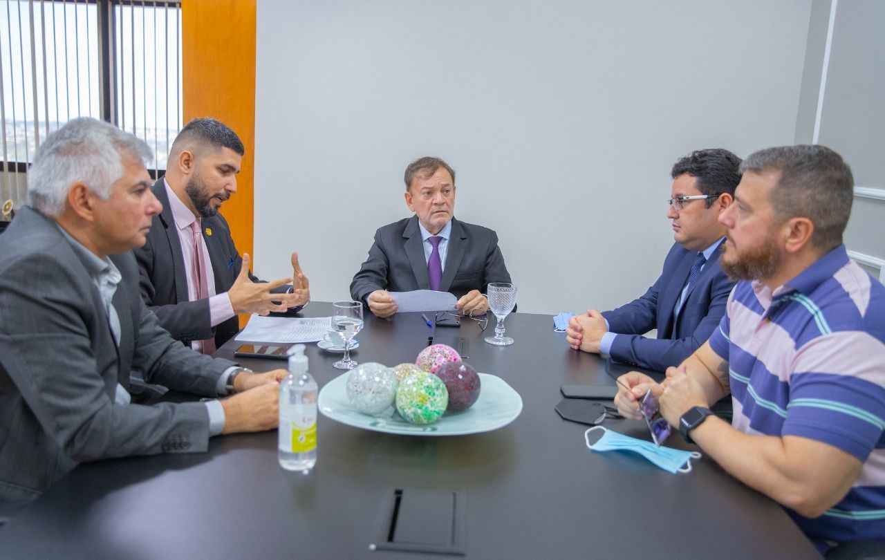 Corregedoria de Justiça atende Sindepol-AM para colaborar em investigações da PC