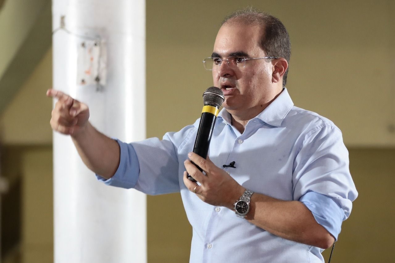 TRE manda arquivar ação movida por Wilson Lima contra Ricardo Nicolau