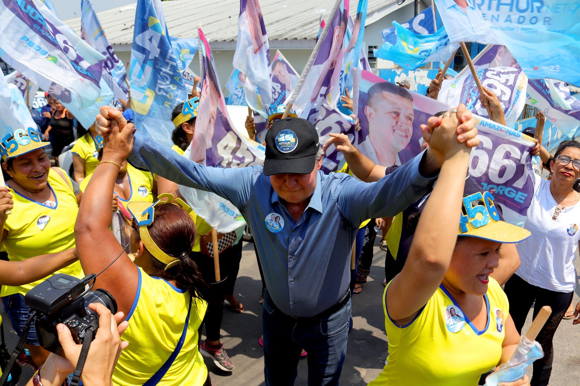 ‘O Brasil vai notar um senador diferente’, afirma Arthur em caminhada no Zumbi