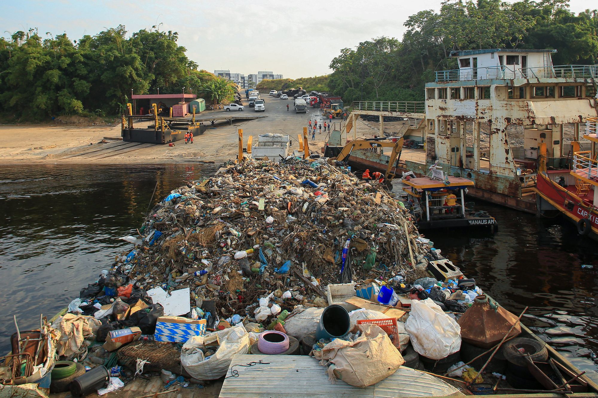 Semulsp realiza transbordo de 400 toneladas de  resíduos sólidos dos últimos 30 dias