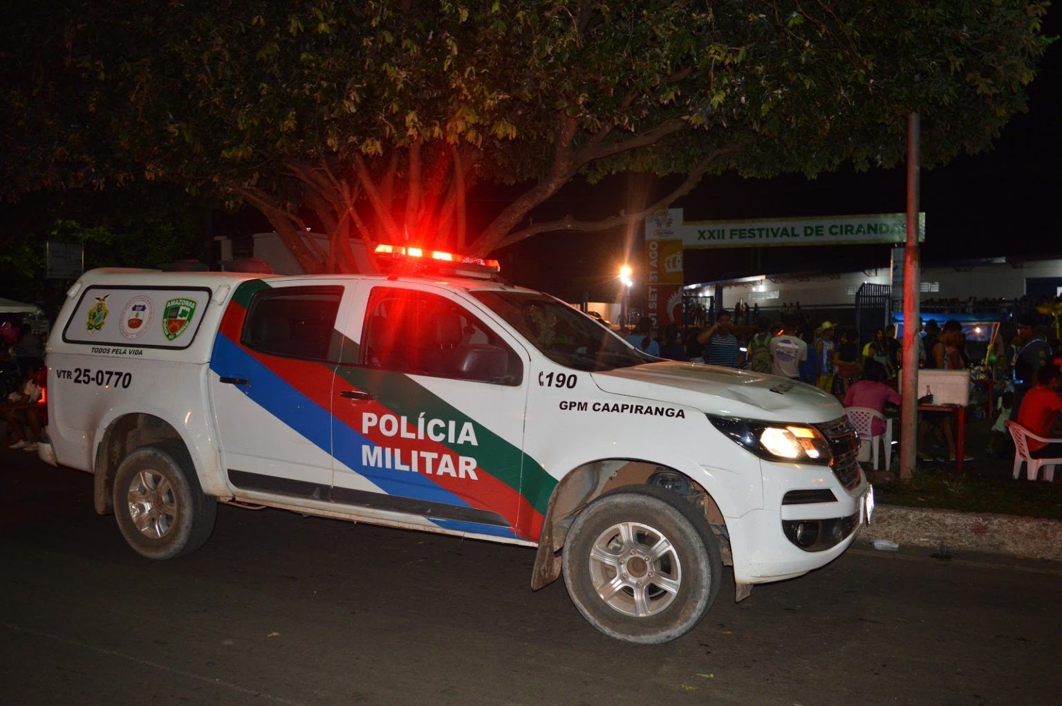 Homens vestidos de policiais civis assaltam casa em Manacapuru