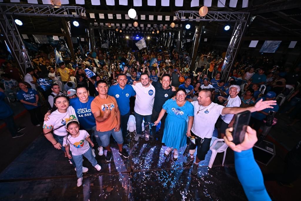 Candidato à reeleição, Roberto Cidade apresenta propostas de campanha em Parintins