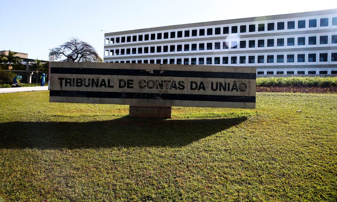 TCU vai checar resultado de 4.161 urnas no primeiro turno das eleições