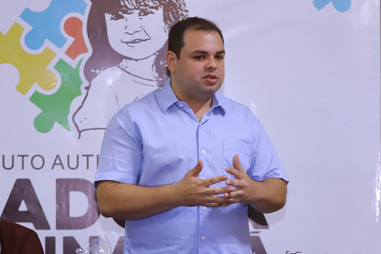 PL de Roberto Cidade prevê ampliação da atenção à gestante com Transtorno do Espectro Autista
