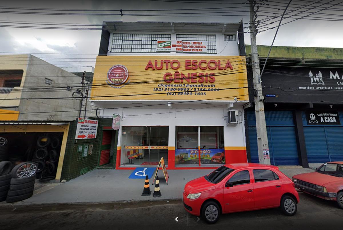 Grupo de alunos denuncia autoescola de Manaus por estelionato