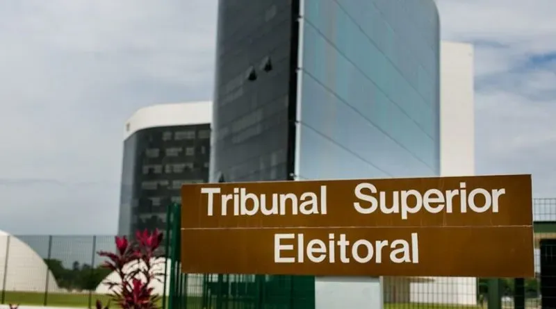 TSE manda apagar post que liga candidato Lula a casos de corrupção