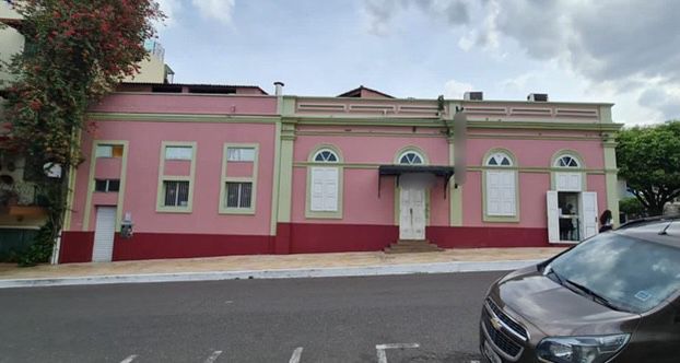 Restaurante e Sorveteria são autuados por desvio de energia no Centro de Manaus