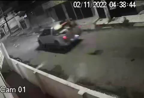 Muro de casa de petista é alvo de tiros durante a madrugada