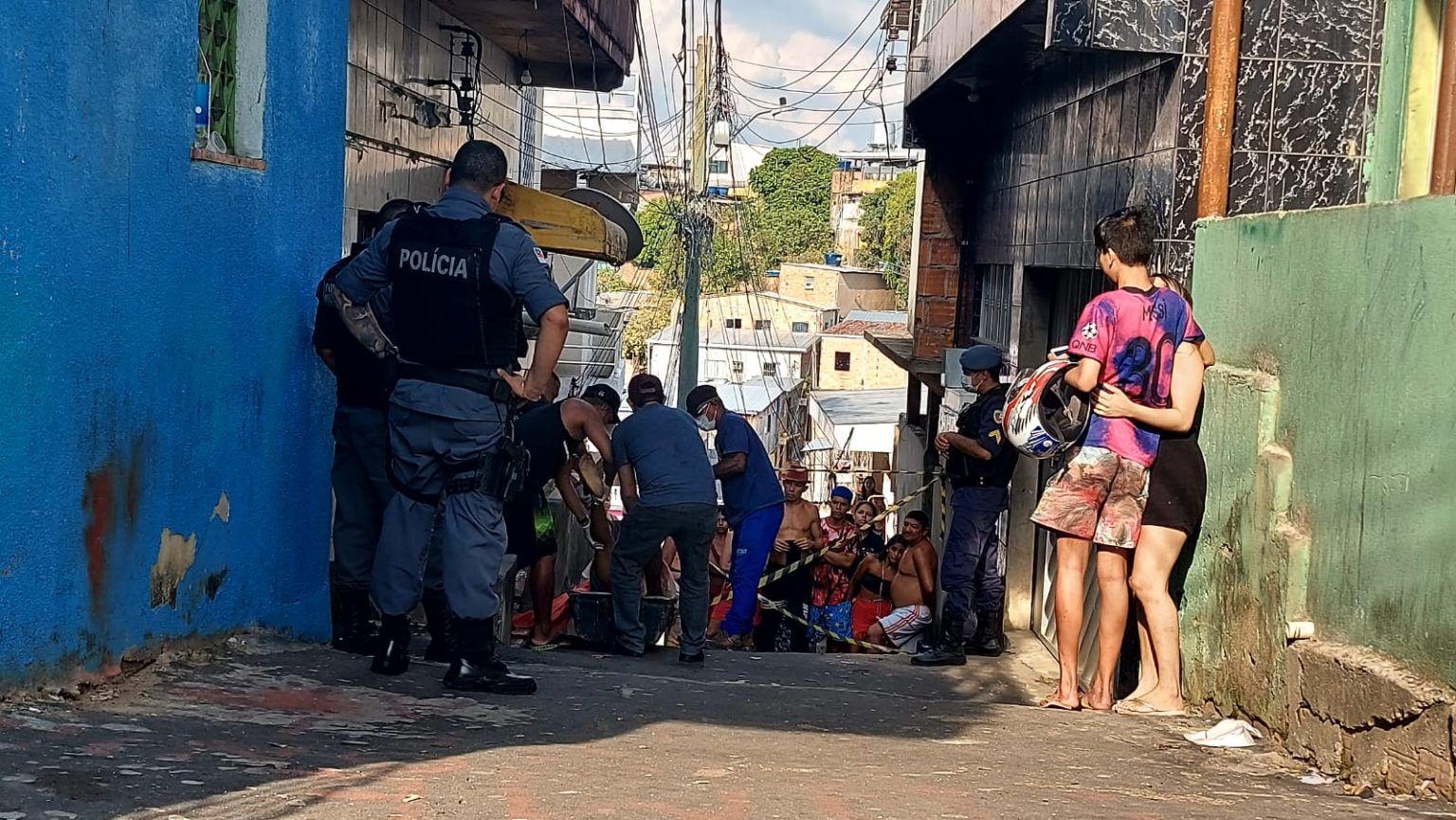 Homem é morto com cerca de 15 tiros na zona Sul de Manaus
