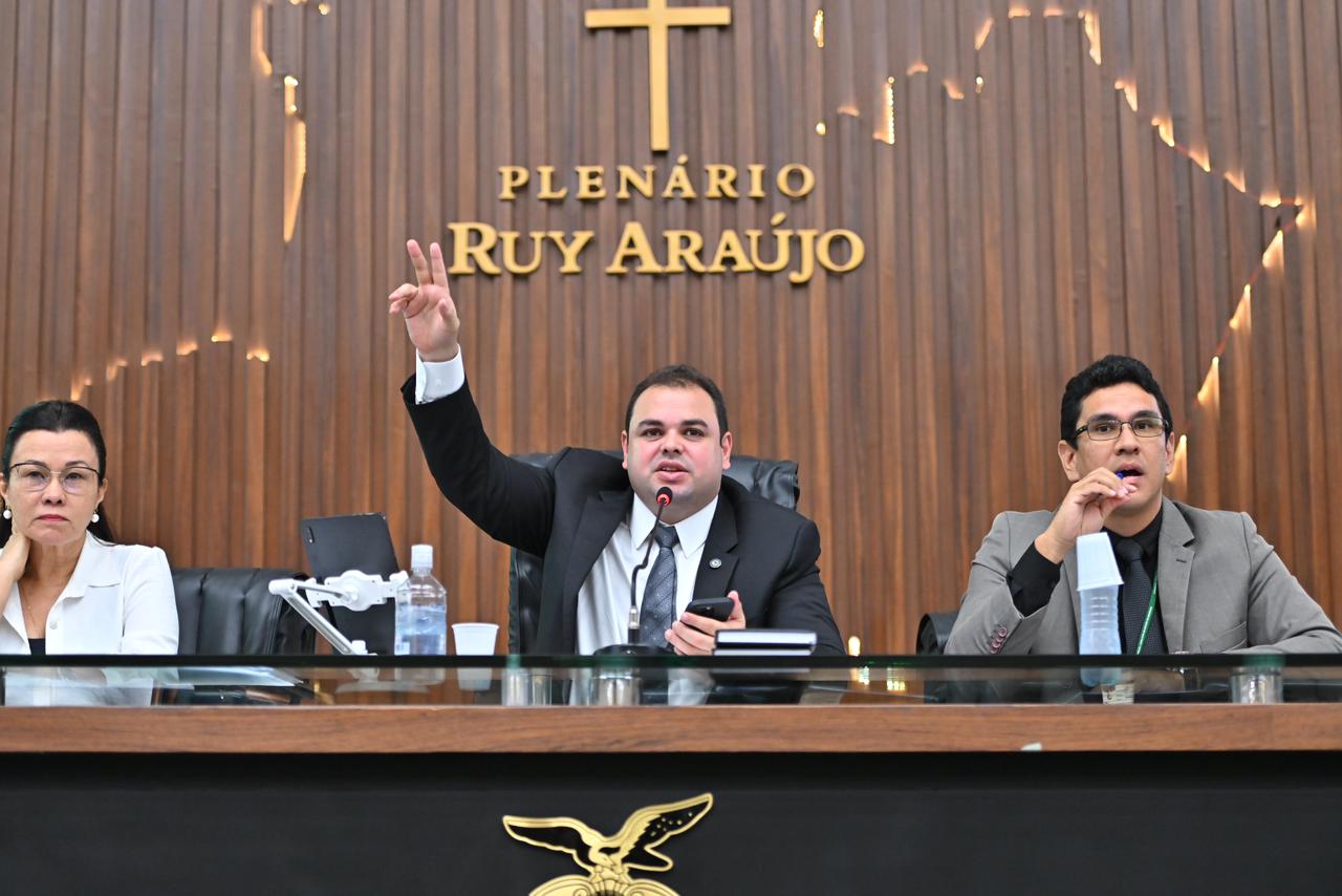 Roberto Cidade diz que Lei Orçamentária do Estado de R$ 26 bilhões traz equilíbrio