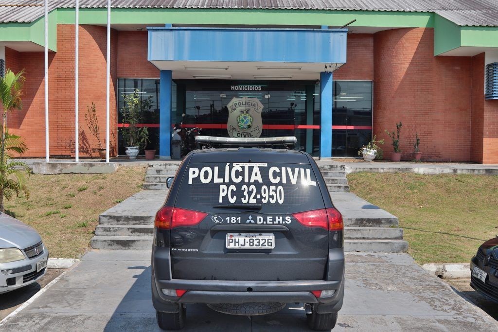Corpo é encontrado em terreno baldio no Jorge Teixeira