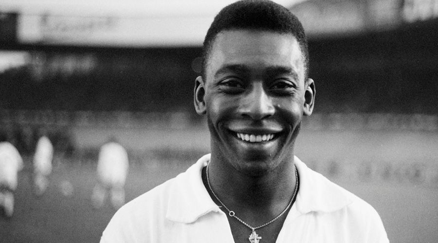 Veja imagens raras de Pelé em Manaus, uma delas na zona Leste