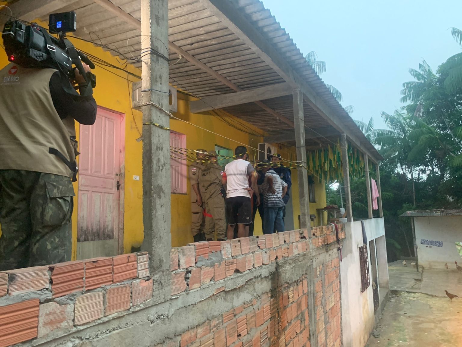 Criança morre carbonizada após incêndio após explosão de botija de gás em Manaus