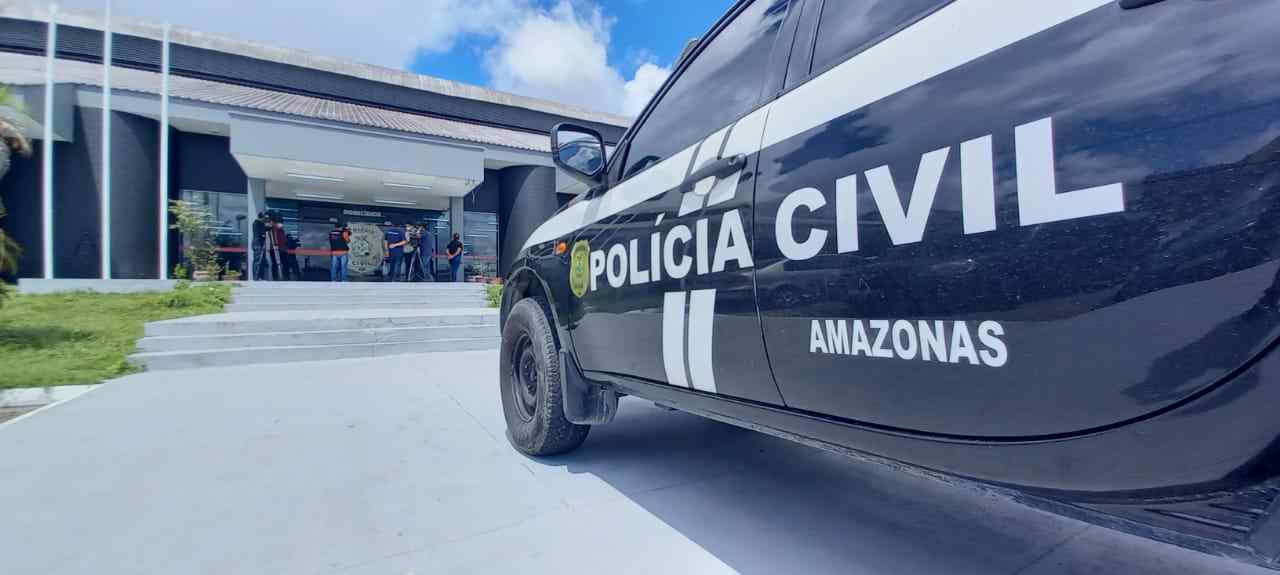 Mulher é presa por matar ex-marido a facadas em Manaus e alega legítima defesa