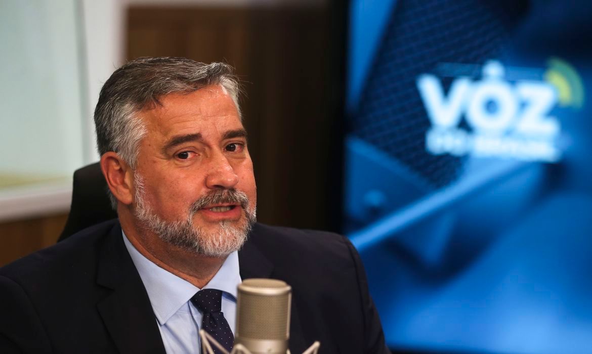 'Gabinete do ódio' ajudou a organizar atos golpistas, afirma ministro de Comunicação