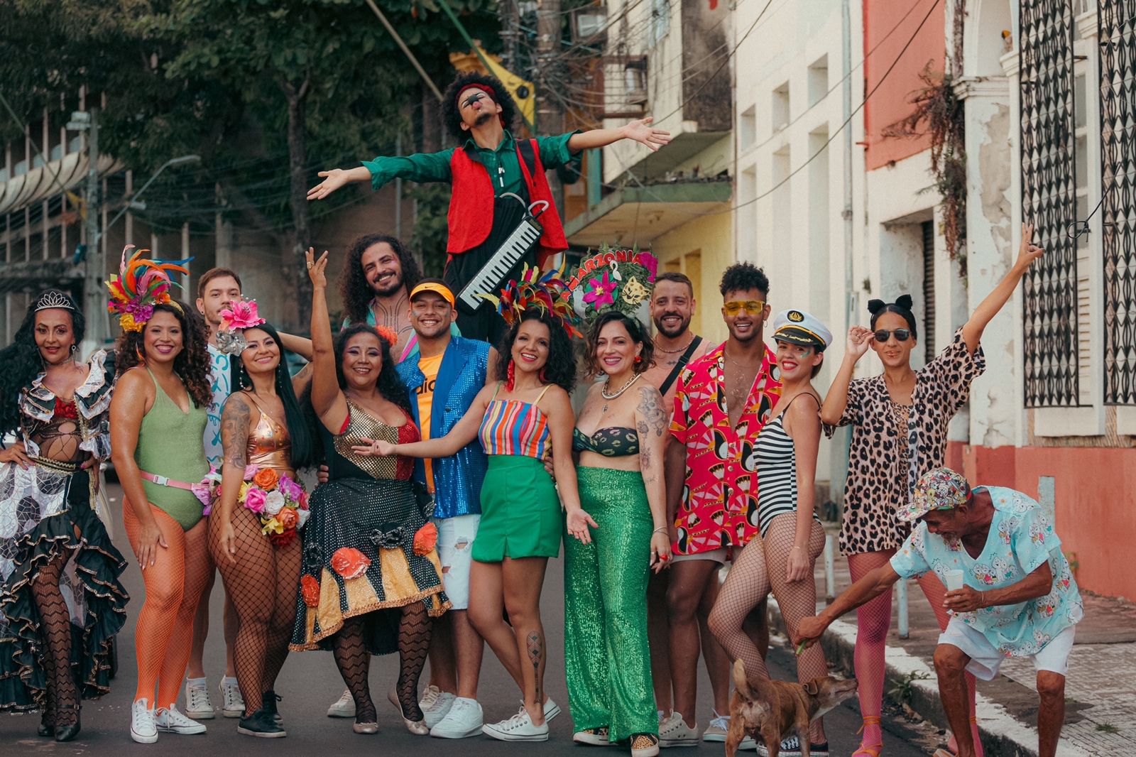 Adriana Brasil - Já tem bloquinho de Carnaval em Manaus