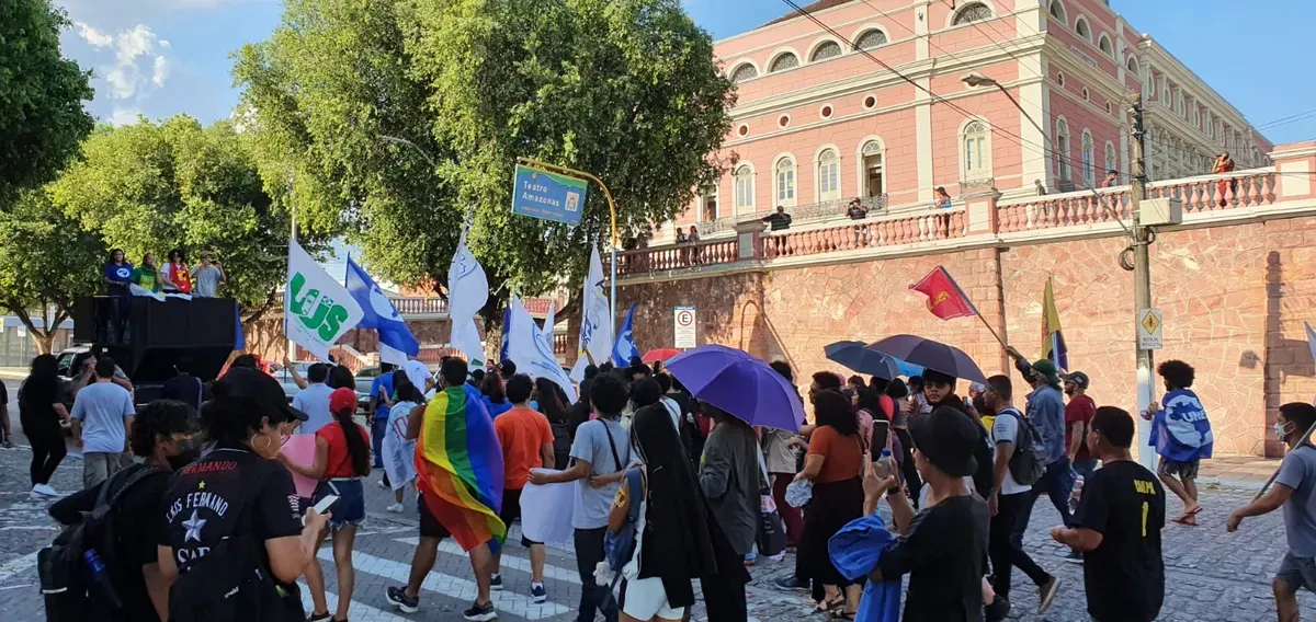 Ato em defesa da democracia acontece em Manaus nesta segunda-feira