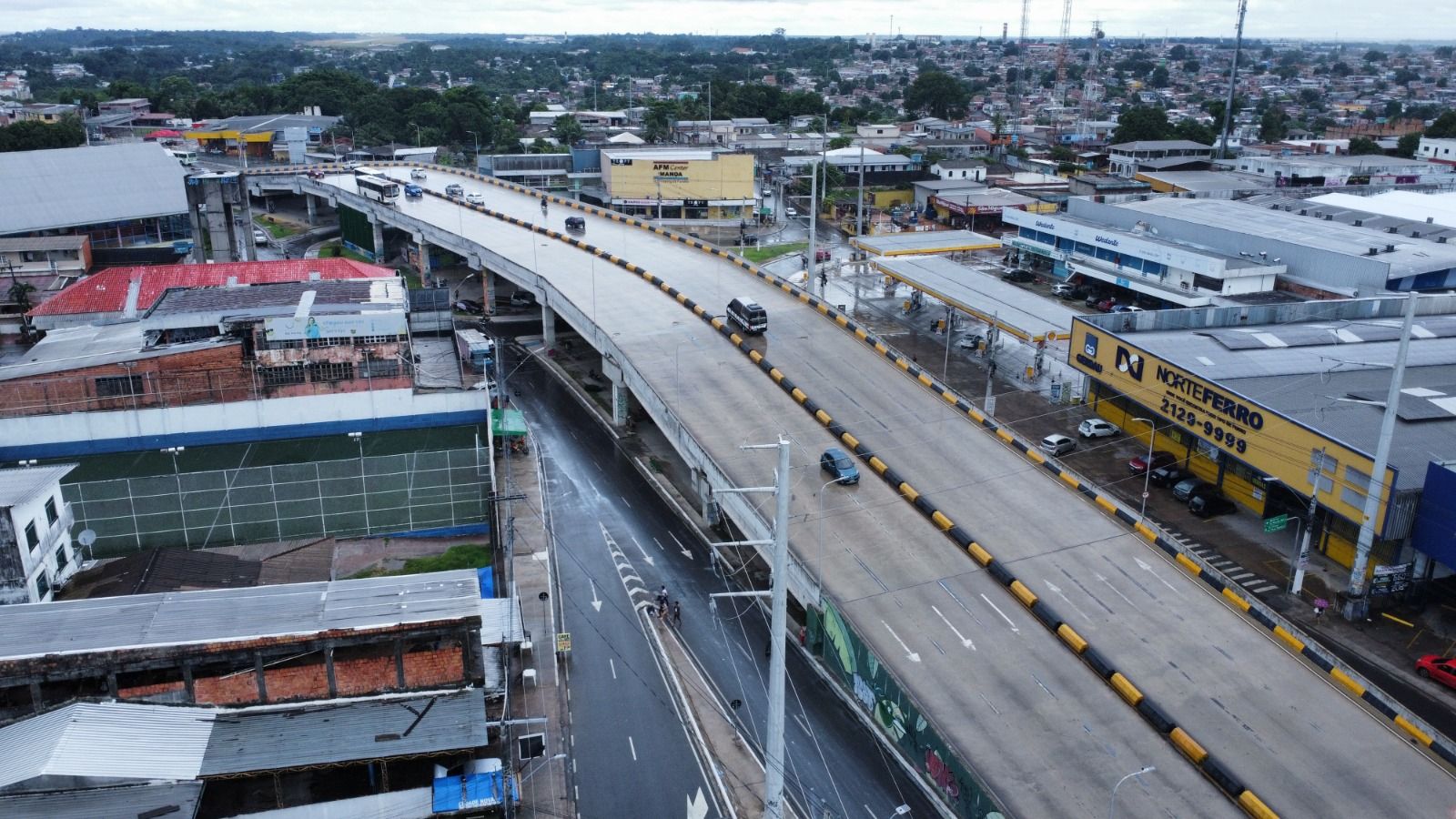 Prefeitura de Manaus suspende interdição no viaduto do Manoa