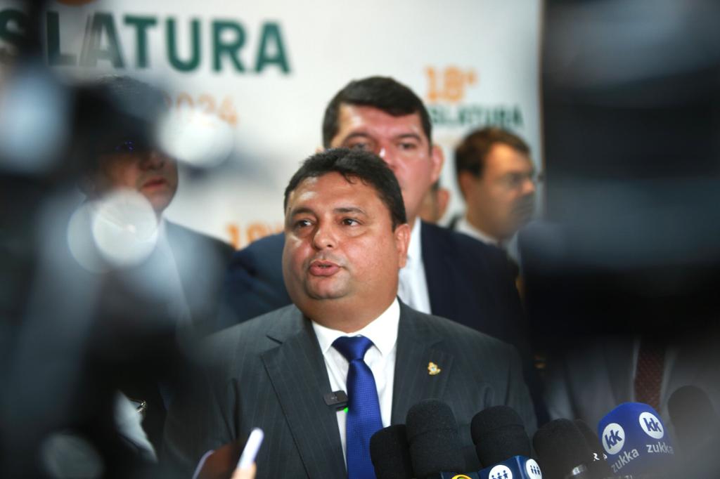 Caio André reafirma concurso público na CMM