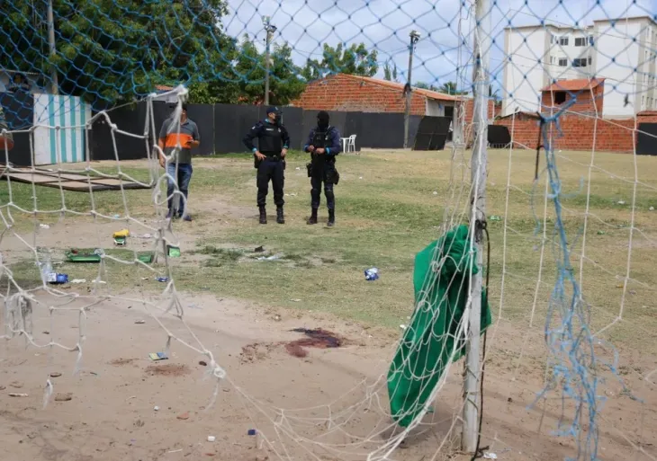 Polícia prende mandante de chacina em campo de futebol na zona leste
