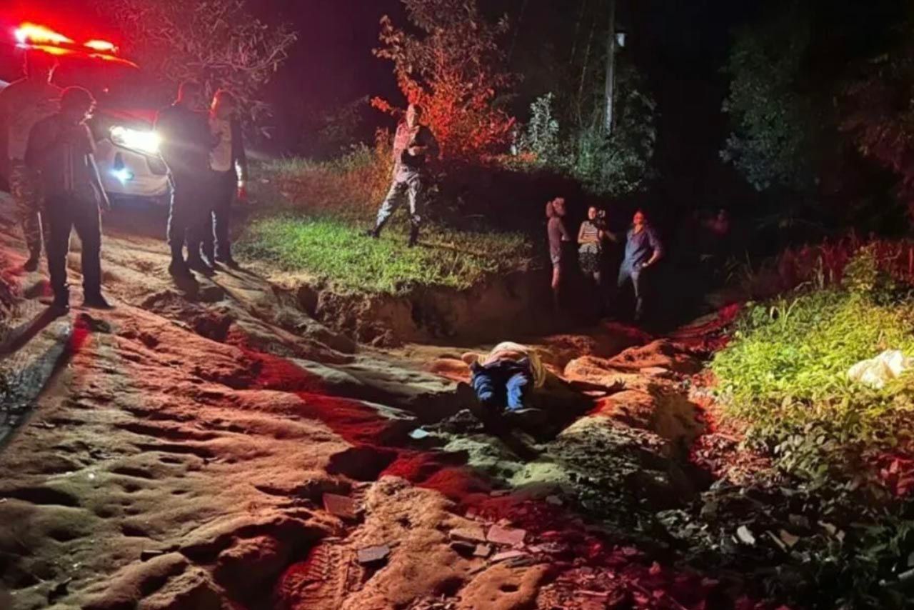 Cena forte: Homem é morto a tiros em ramal do bairro Jorge Teixeira
