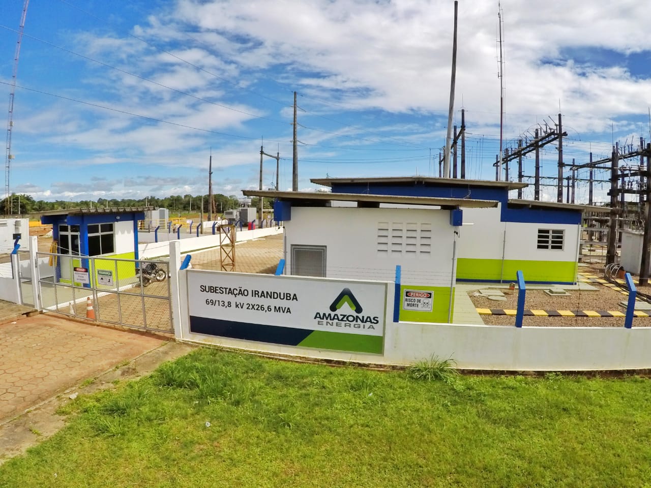 Bairros de Manaus, Iranduba e Manacapuru registram falta de energia