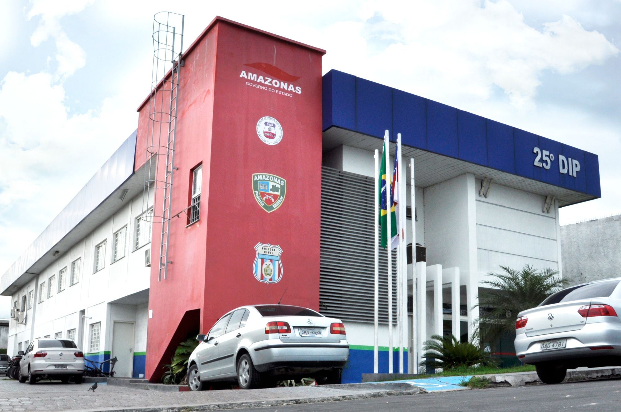 Foragido condenado a mais de oito anos de prisão por estupro de vulnerável é preso em Manaus