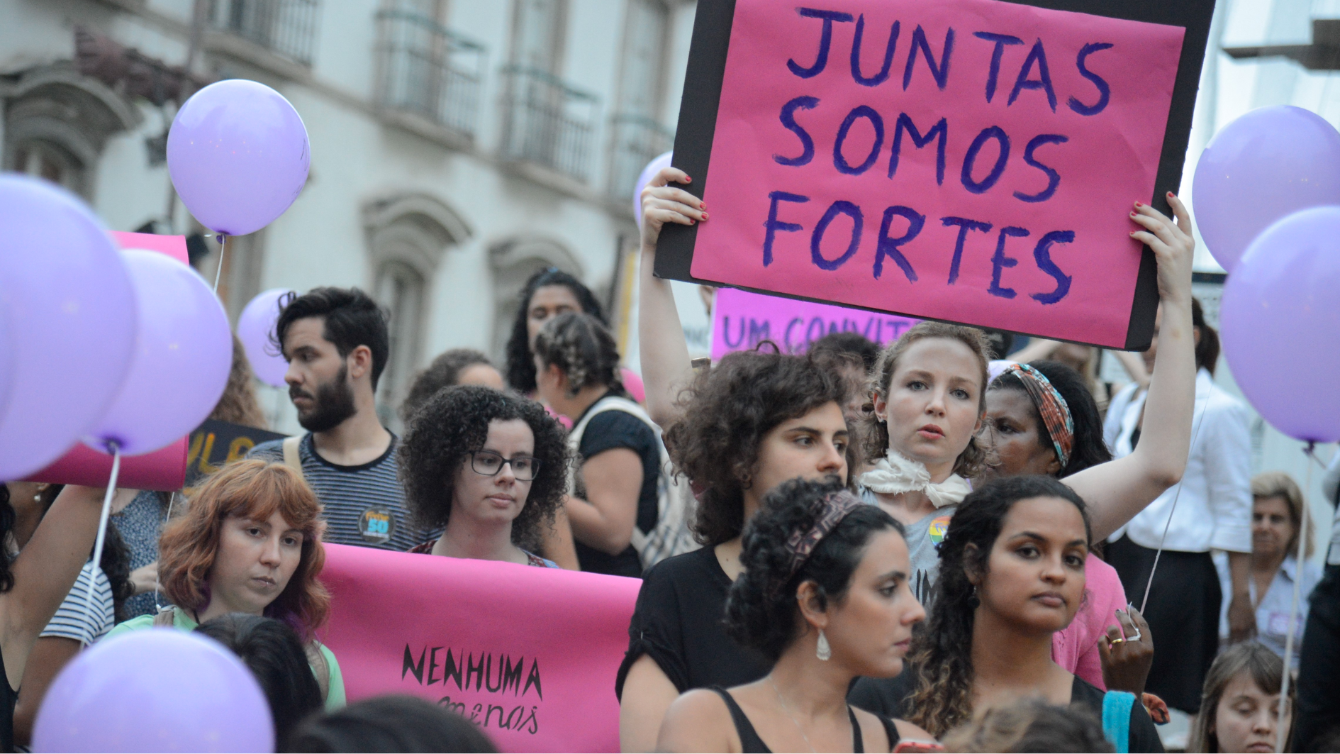 Presidente anuncia projeto para igualar salários de homens e mulheres