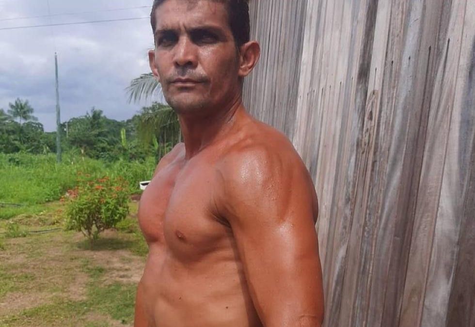 PC-AM procura indivíduo envolvido em homicídio de professora