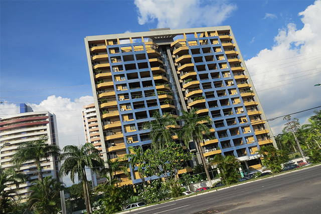 Elevador do Aruba despencou com homem dentro