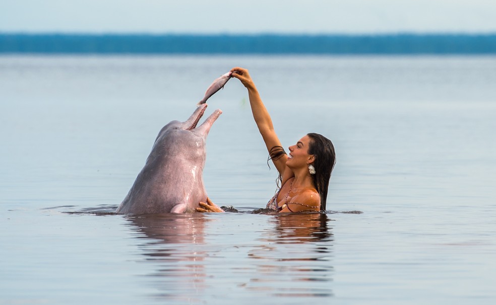 Sotaque de Ísis Valverde faz sucesso na internet