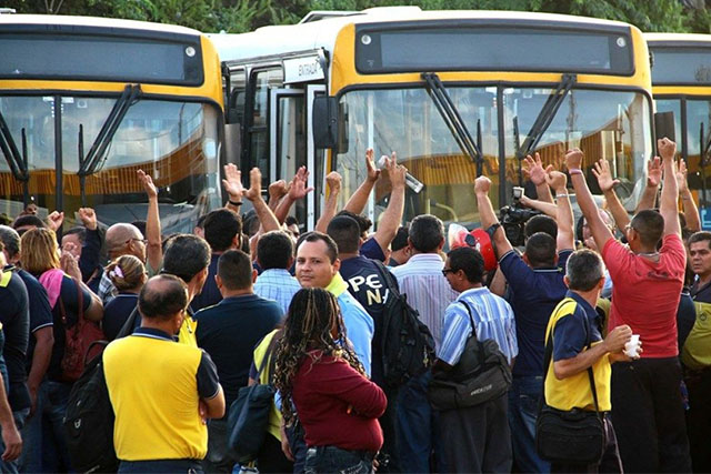 Sinetram pede que rodoviários reavaliem greve de sexta
