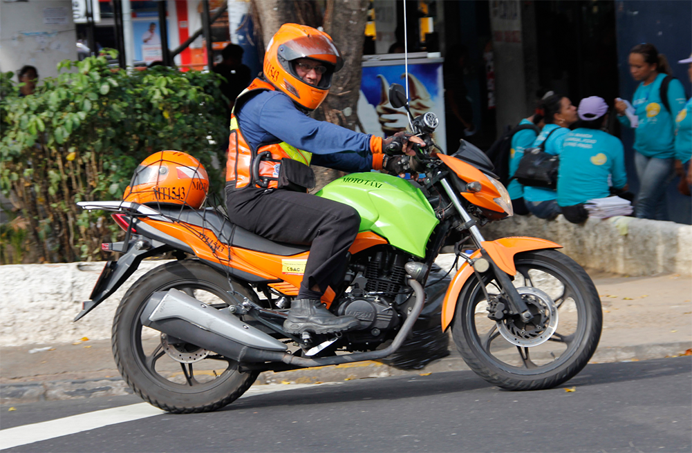 Mototaxistas estão &#8216;cabreros&#8217; com o Uber