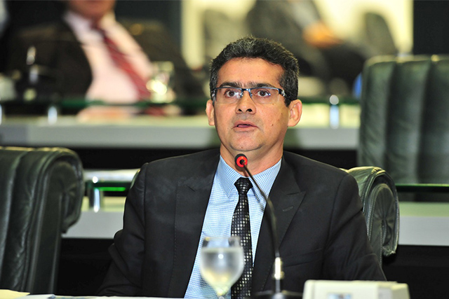 David aguarda TRE e fala sobre eleição indireta