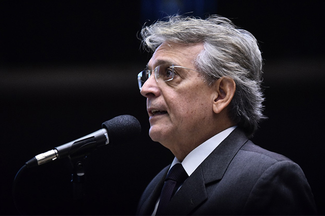 Pauderney pede anulação da votação de MP que ameaça a ZFM