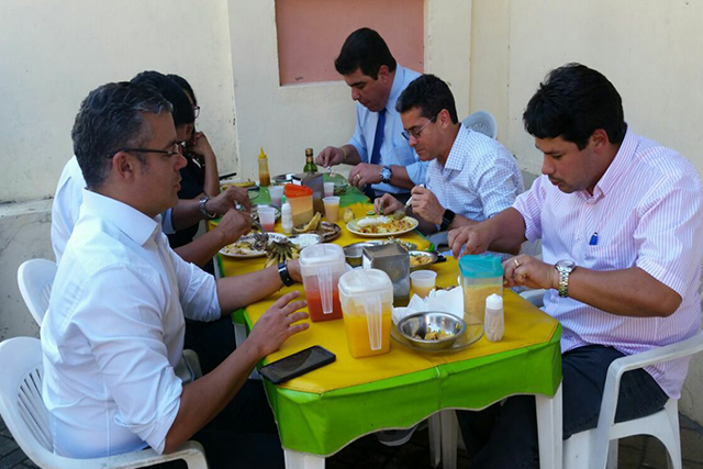 Deputados trabalham por David Almeida governador