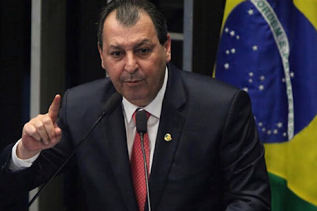 Omar: Só serei candidato quando tudo for esclarecido