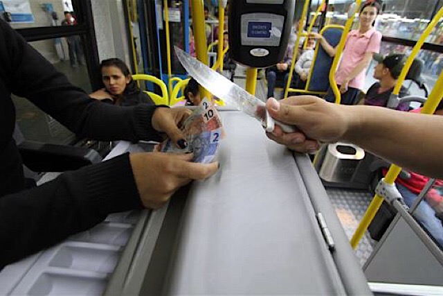 Onze assaltos por dia só em junho