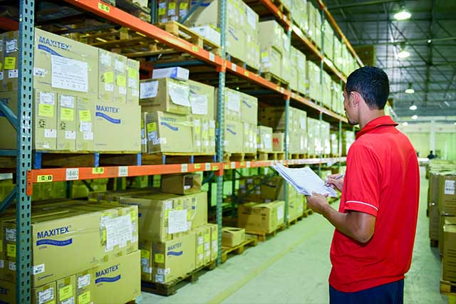 Governo do AM compra 500 novos itens de remédios e material