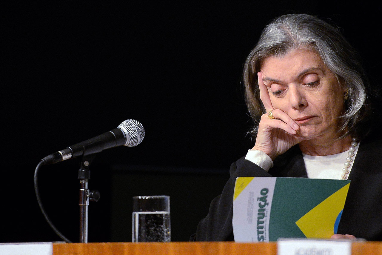 Carmem Lúcia discute eleição indireta no AM