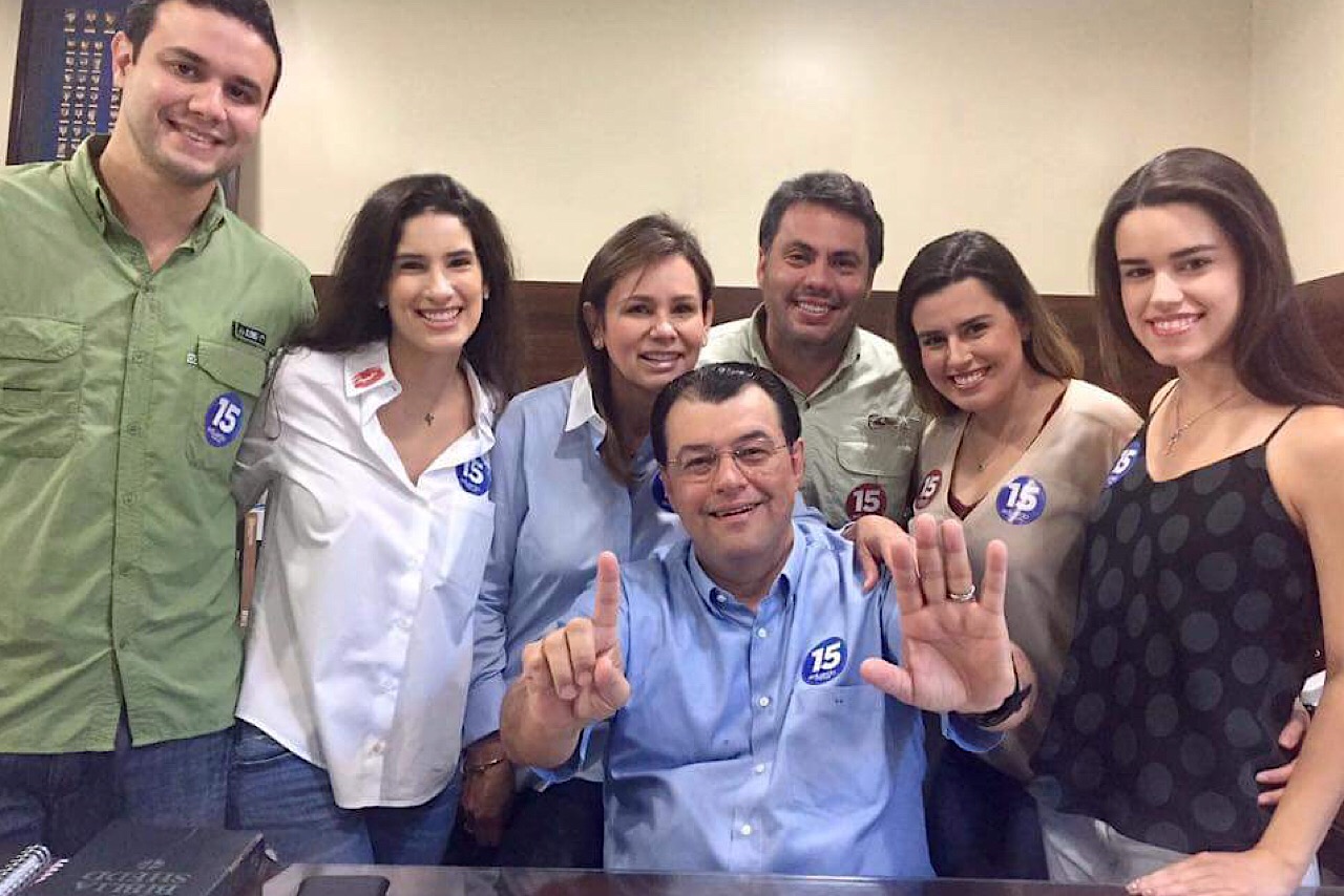 Braga foi o primeiro a votar e pregou a humildade